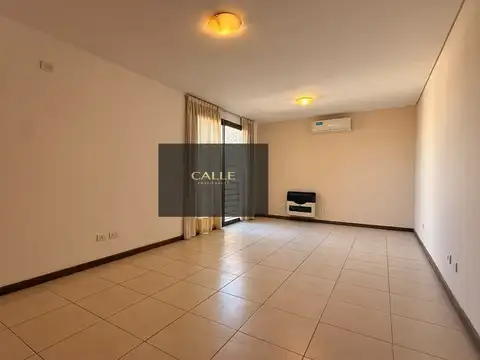 Departamento en venta c/ cochera en godoy cruz