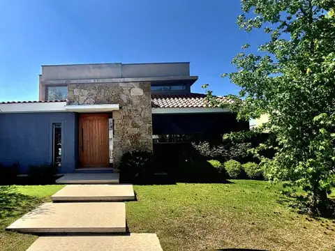 Venta casa villa atilia a precio mercado- permuta
