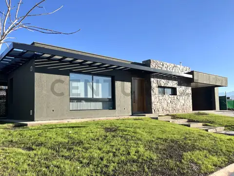 Century 21 lópez vende casa en pozo en barrio privado gran boedo, luján de cuyo.