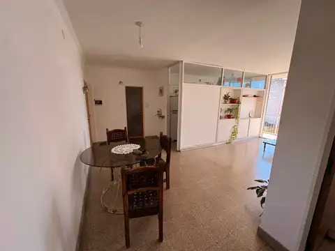 Vende departamento 3 dormitorios en barrio centro