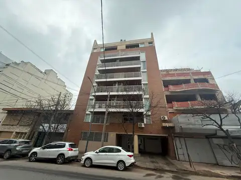Venta departamento general paz con cochera
