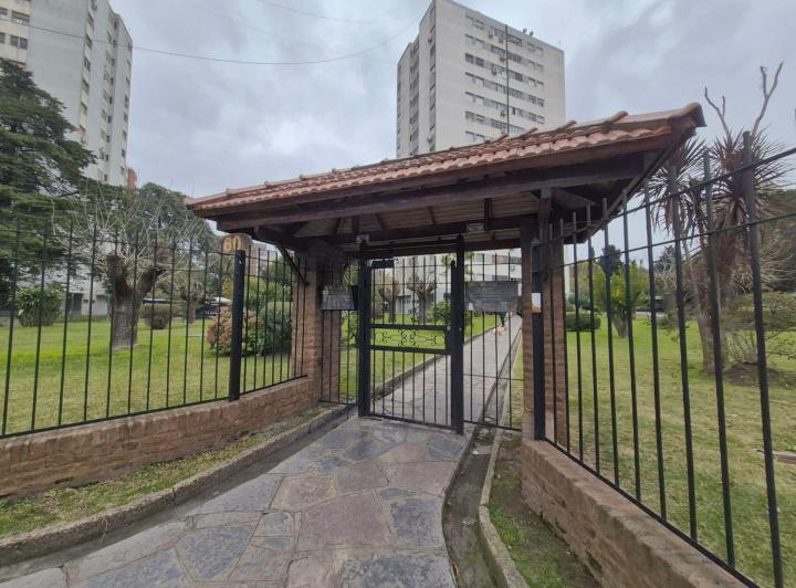 Departamento · 51m² · 3 Ambientes · 1 Cochera