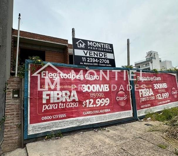 Terreno · 386m²