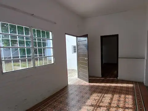Casa + local comercial en venta en b°  la france