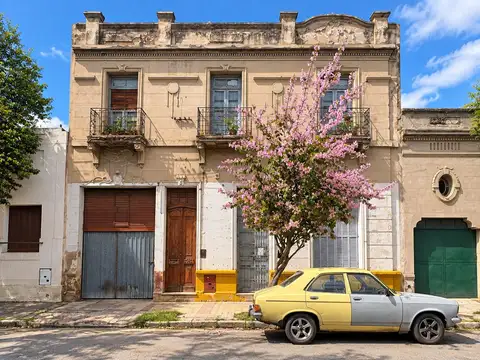 Se vende propiedad gran potencial pueyrredon