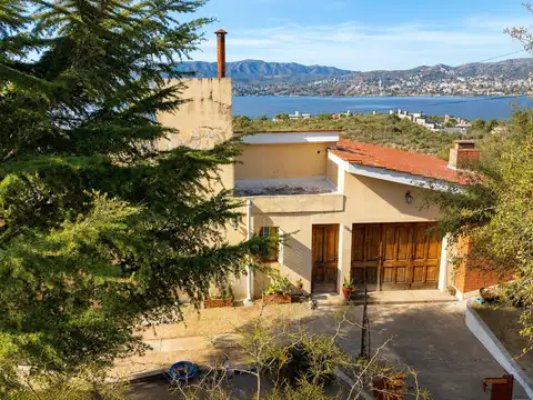 Casa 2 dormitorios excelente vista panoramica lago