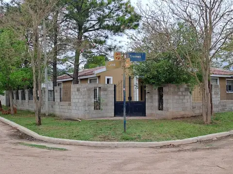 Venta casa de 3 dormit barrio m moreno villa maria
