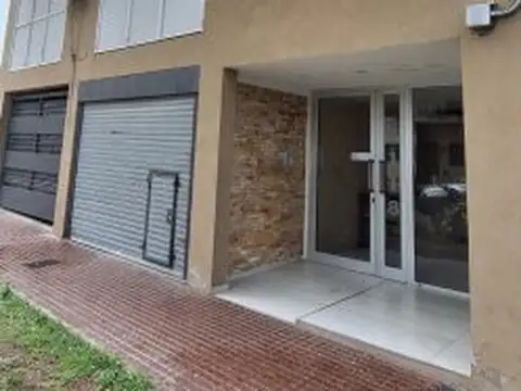 Local comercial alberdi