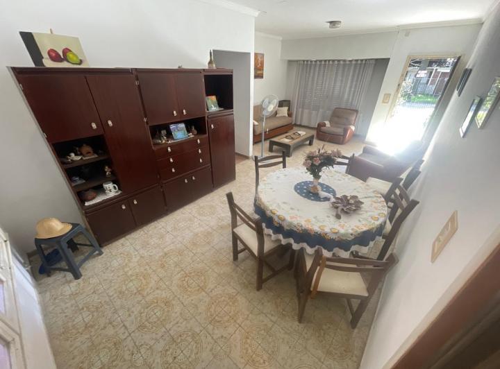 Casa · 78m² · 3 Ambientes · 1 Cochera