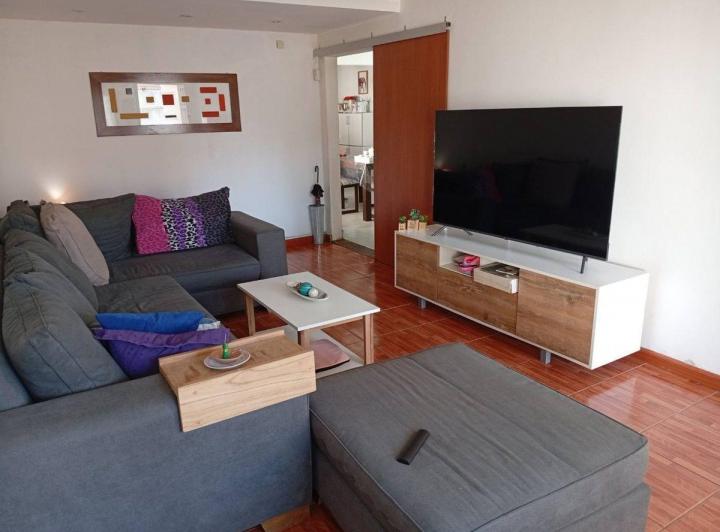 Casa · 180m² · 4 Ambientes · 1 Cochera