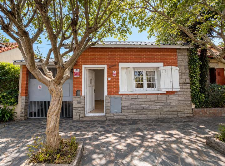 Casa · 90m² · 3 Ambientes · 1 Cochera