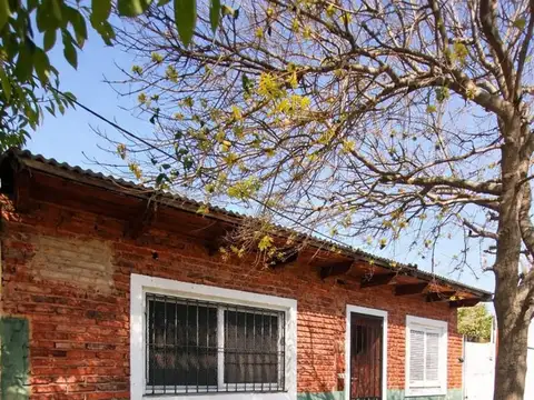 Dos casas en barrio belgrano