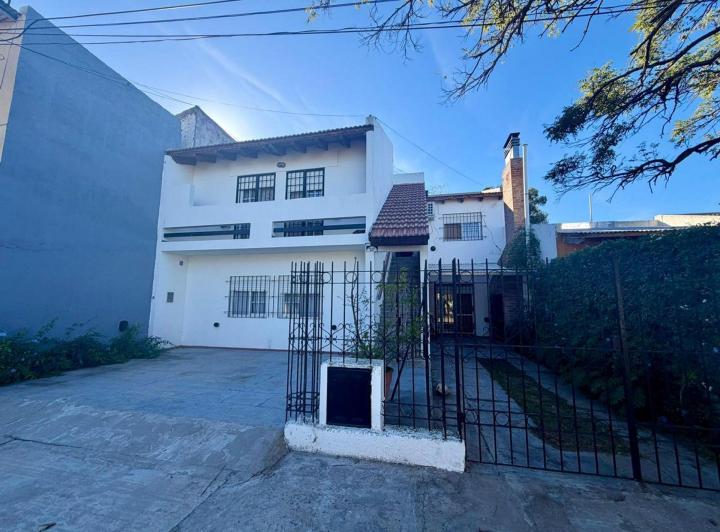 Casa · 118m² · 4 Ambientes