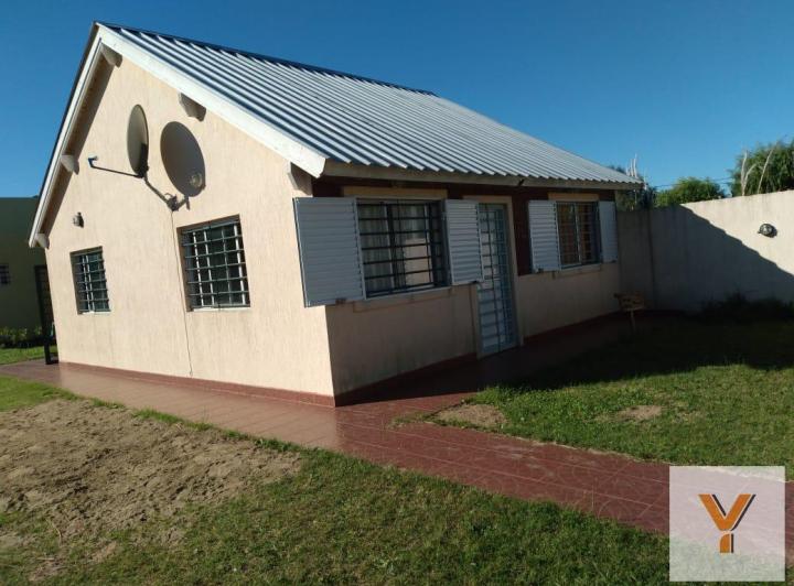 Casa · 64m² · 4 Ambientes · 1 Cochera