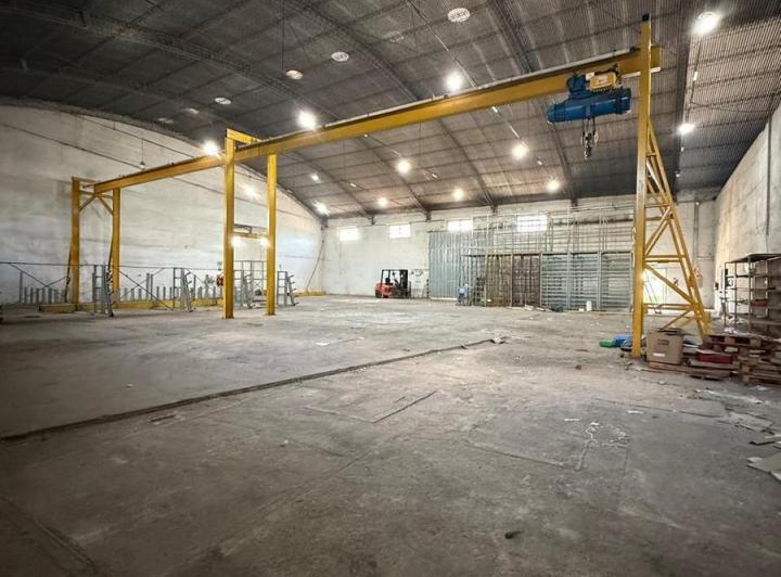 Local comercial · 2070m² · 4 Ambientes