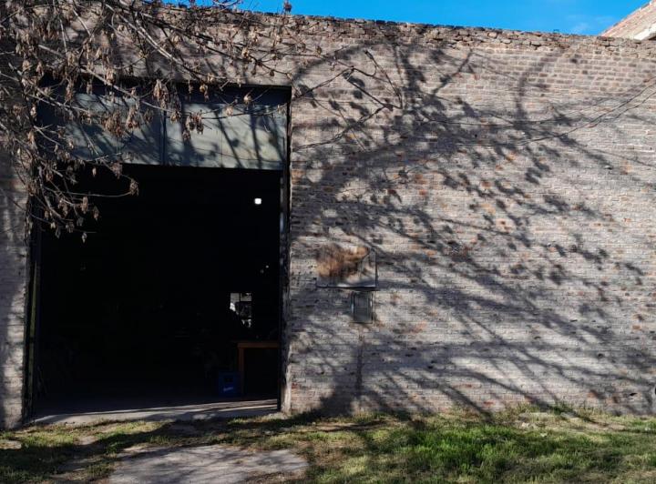 Bodega-Galpón · 200m²