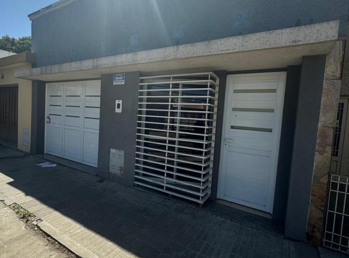 Casa · 3 Ambientes · 1 Cochera