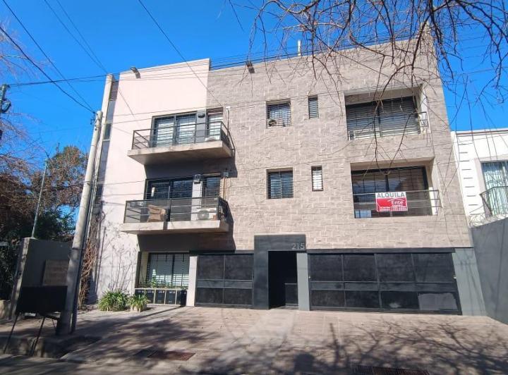 Departamento · 45m² · 2 Ambientes · 1 Cochera
