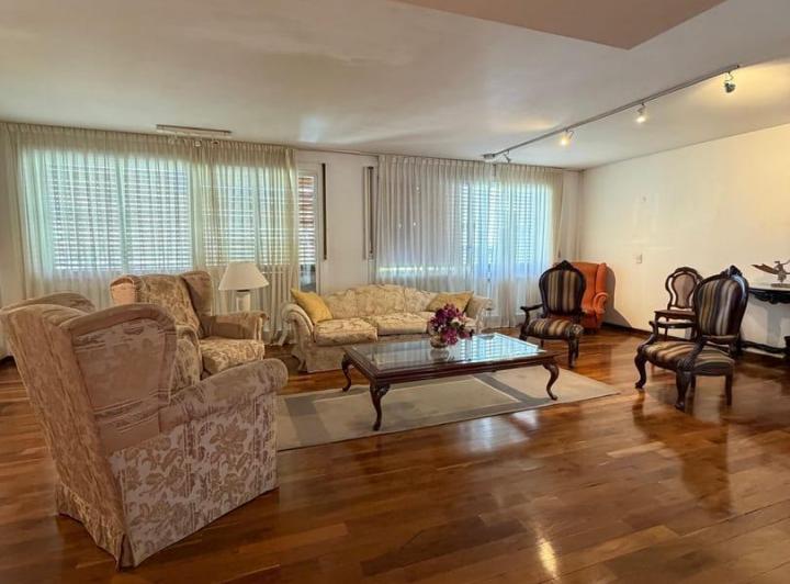 Departamento · 207m² · 4 Ambientes · 2 Cocheras