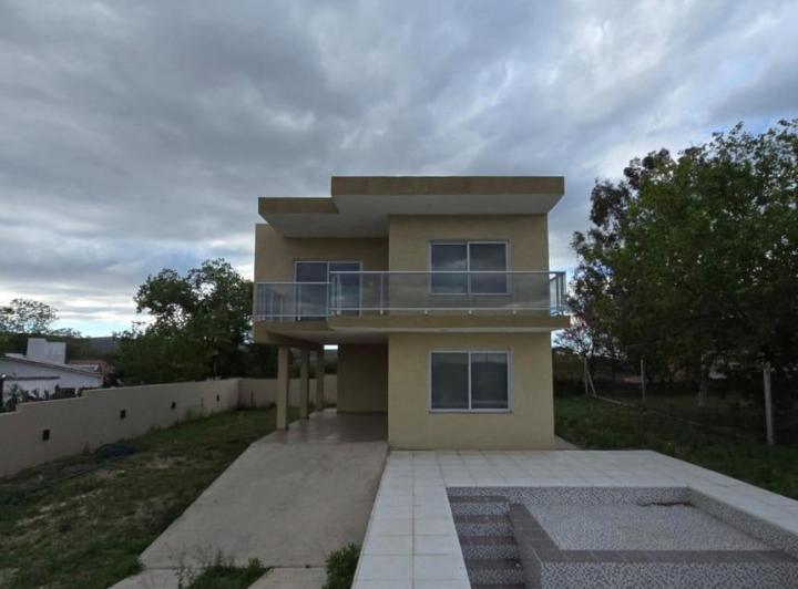 Casa · 120m² · 5 Ambientes