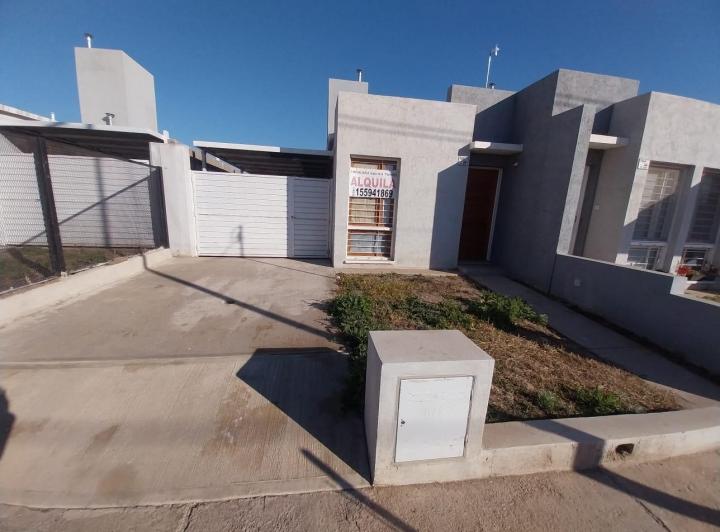 Casa · 55m² · 3 Ambientes · 1 Cochera