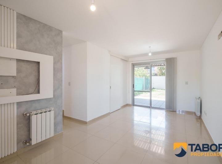 Casa · 110m² · 3 Ambientes · 1 Cochera
