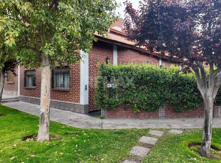 PH · 146m² · 5 Ambientes · 1 Cochera