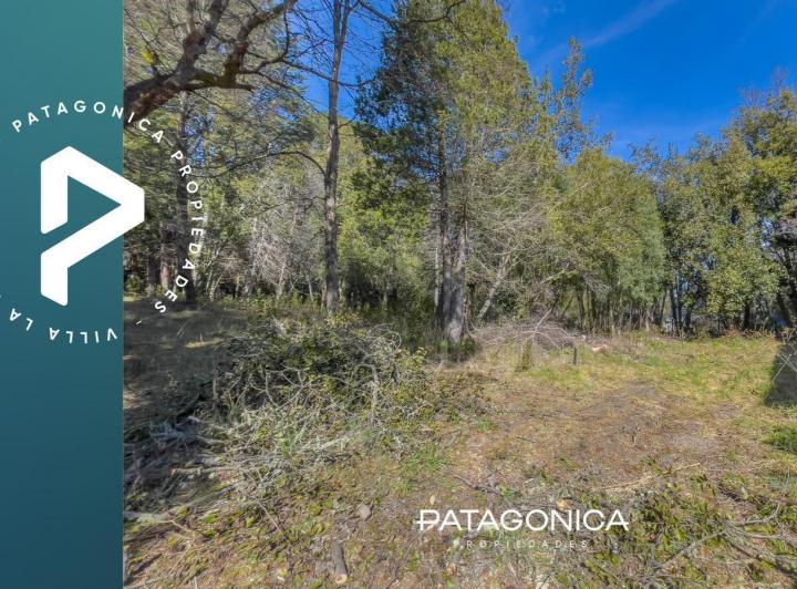 Terreno · 742m²