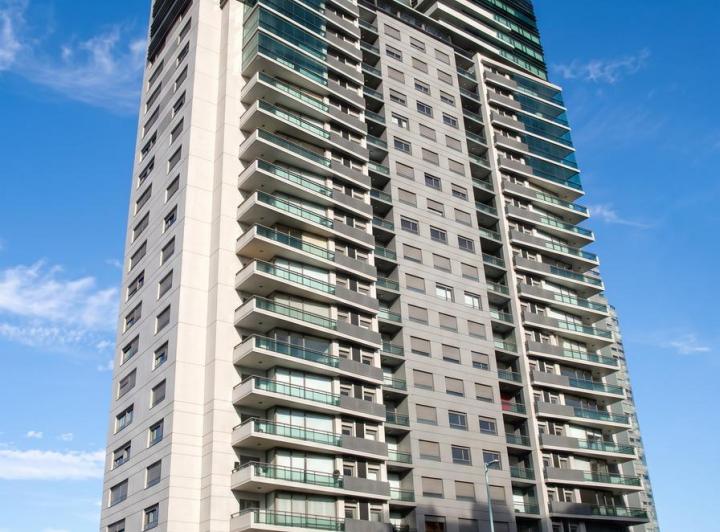 Departamento · 125m² · 4 Ambientes · 1 Cochera