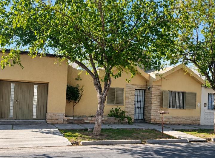 Casa · 120m² · 3 Ambientes · 1 Cochera