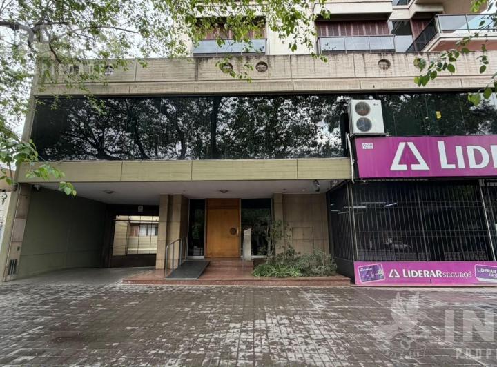 Departamento · 133m² · 6 Ambientes · 1 Cochera