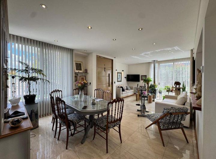 Casa · 161m² · 3 Ambientes · 1 Cochera