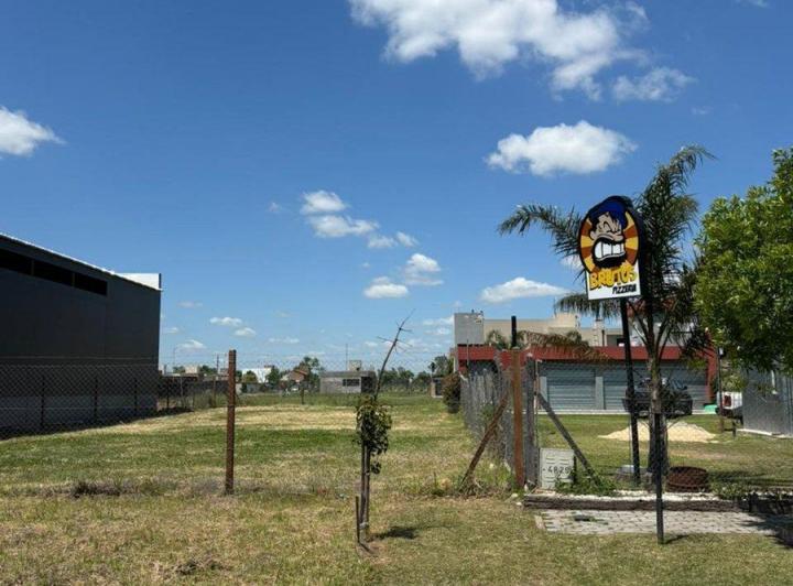 Terreno · 679m²