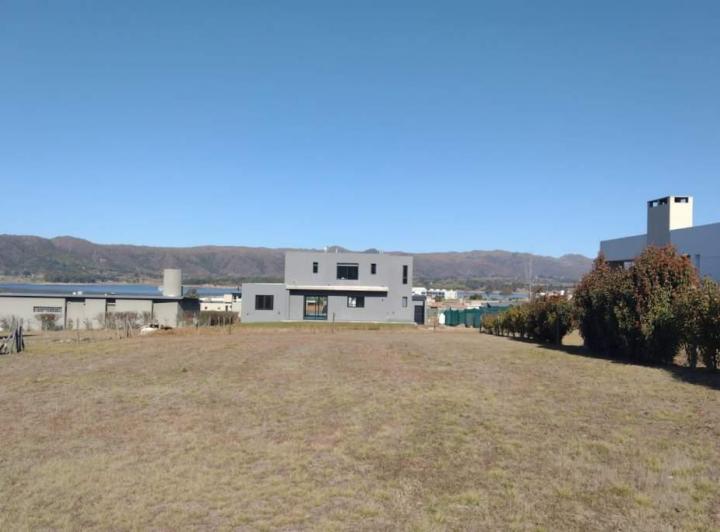 Terreno · 1052m²