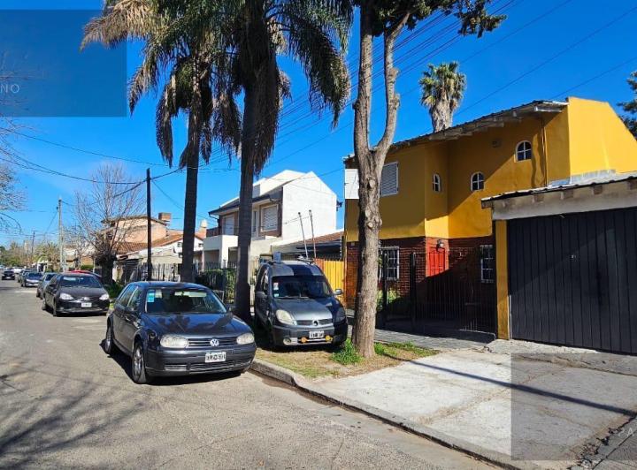 Casa · 172m² · 4 Ambientes · 1 Cochera