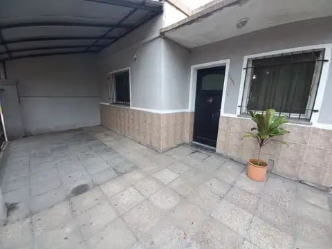 Casa en Alquiler en Rafael Calzada, Partido de Almirante Brown
