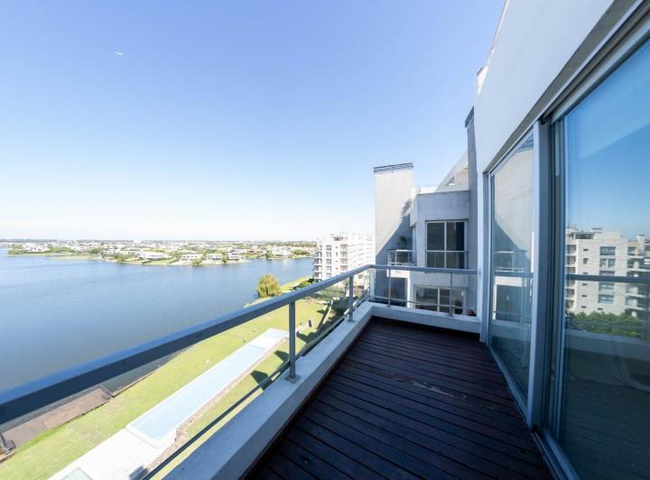 Departamento · 125m² · 5 Ambientes · 1 Cochera