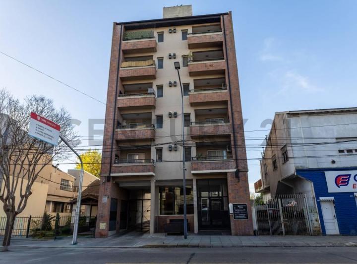 Departamento · 70m² · 3 Ambientes · 1 Cochera