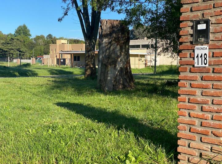 Terreno · 324m²