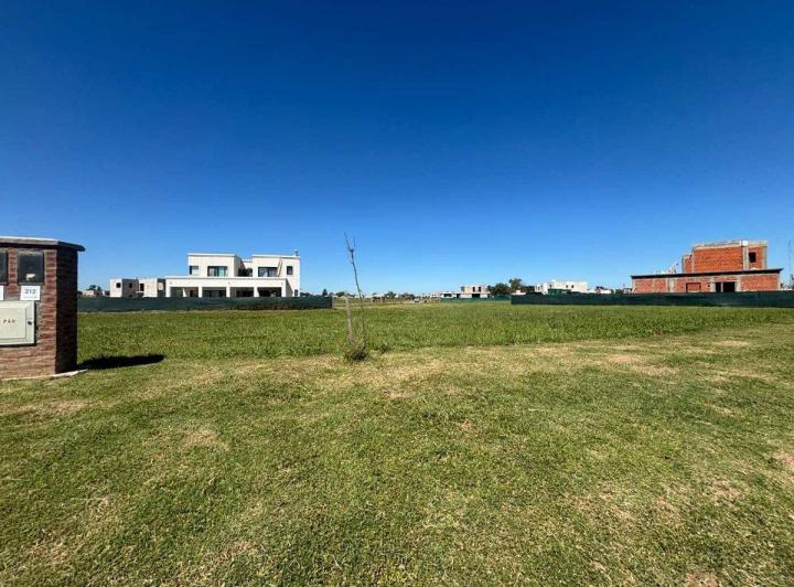 Terreno · 603m²