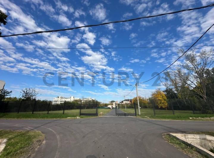 Terreno · 404m²