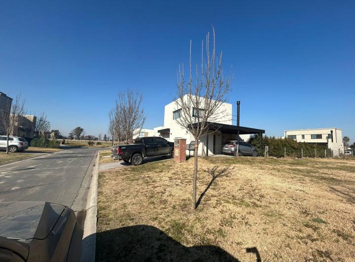 Terreno · 481m²