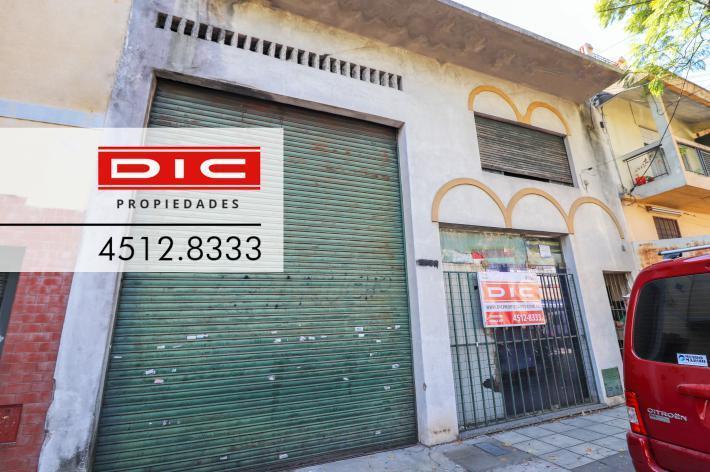 Terreno · 366m²