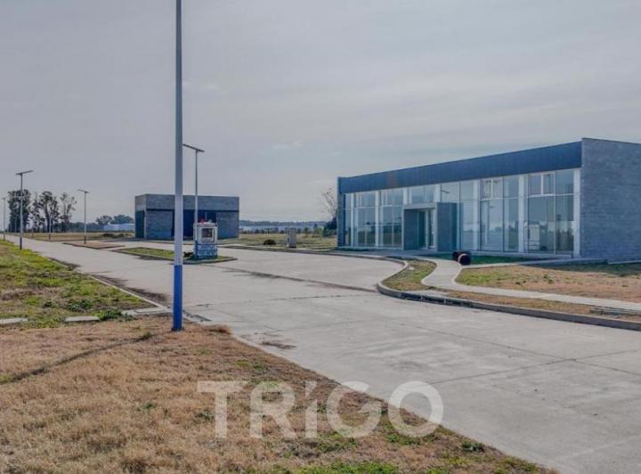 Terreno · 4560m²