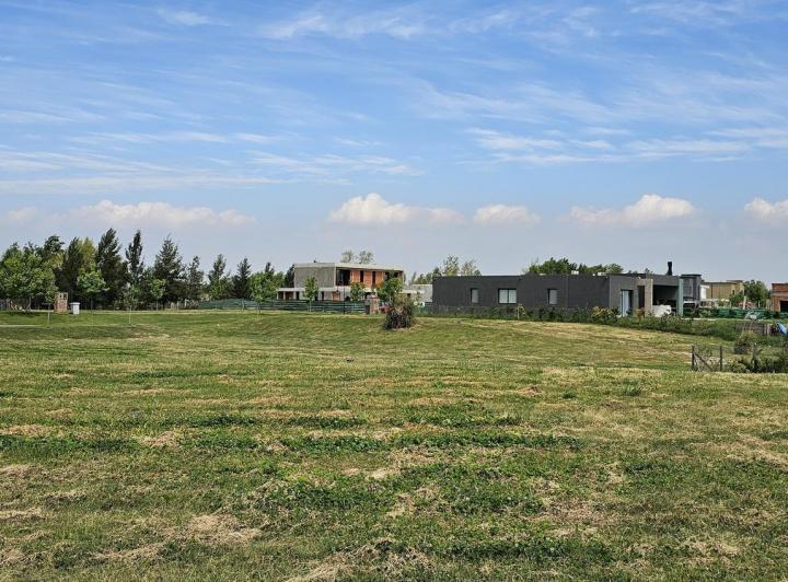 Terreno · 752m²