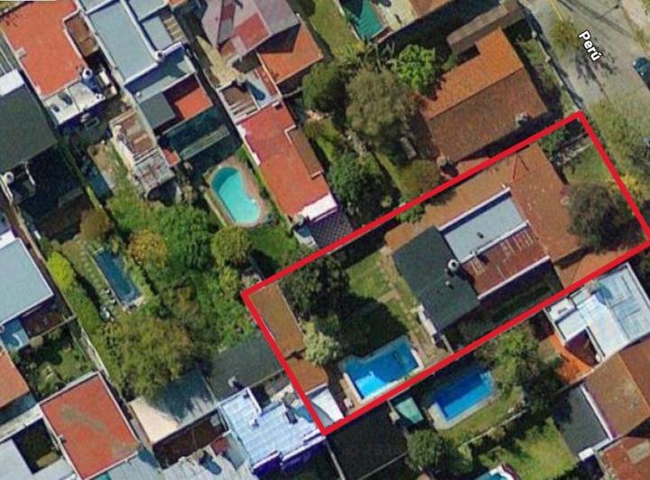 Terreno · 749m²