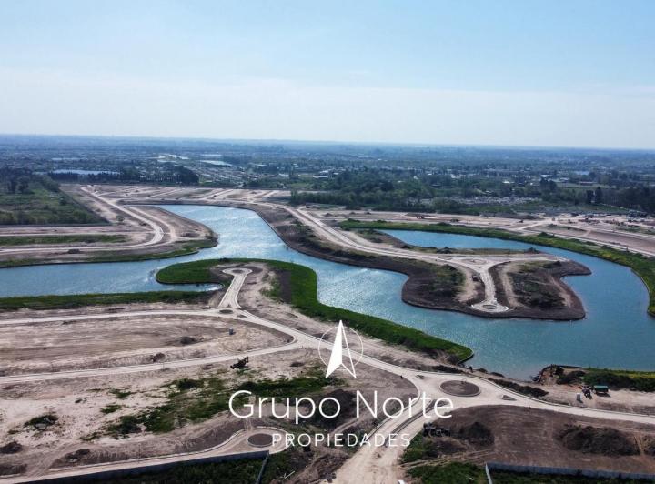 Terreno · 741m²