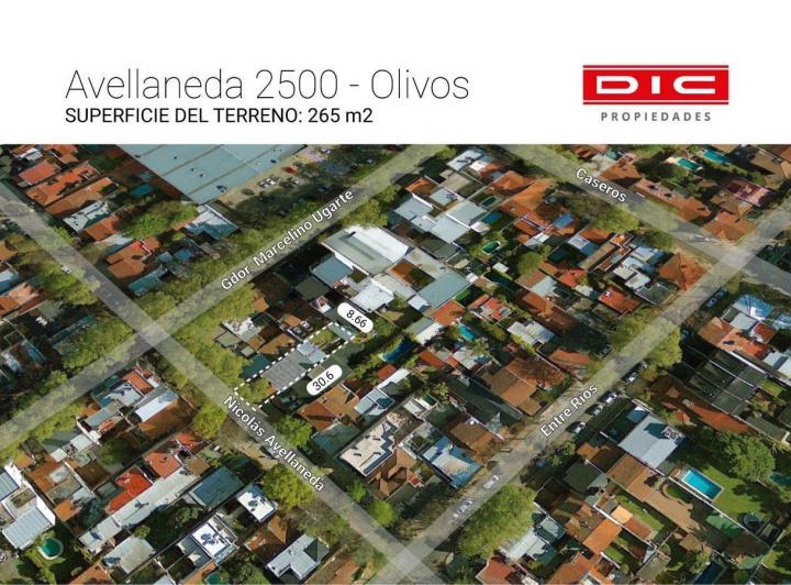 Terreno · 300m² · 1 Cochera