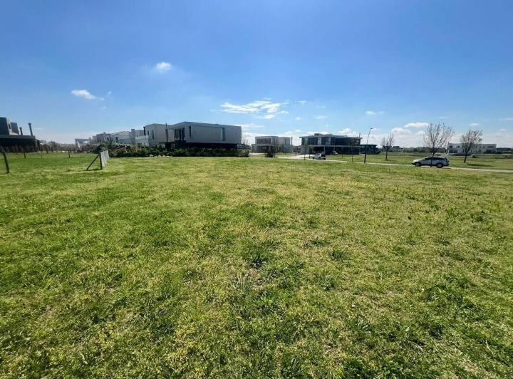 Terreno · 603m²