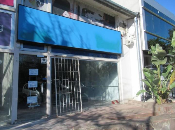 Local comercial · 114m²
